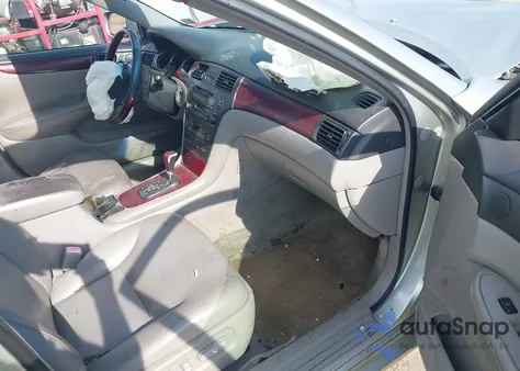 2004 Lexus Es 330 z USA, uszkodzony, nr VIN JTHBA30G645035962